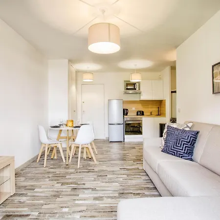 Proche De La Mont Canisy Apartment *
